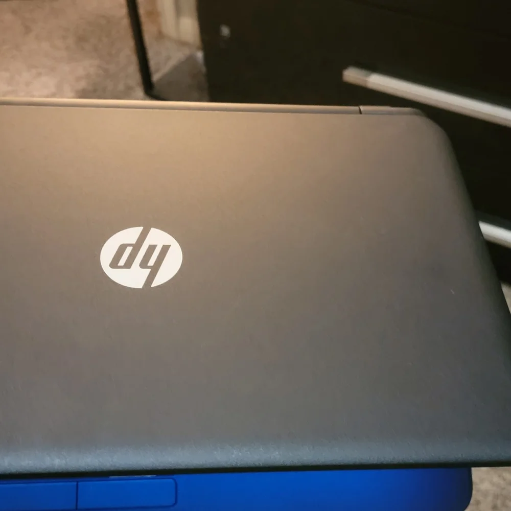 HP BLACK LAPTOP 17
